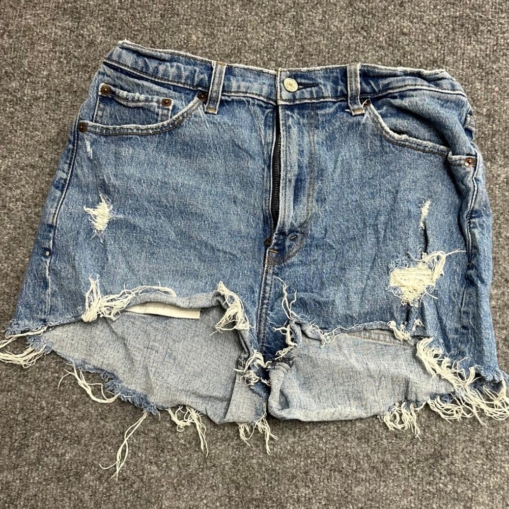 Abercrombie & Fitch Denim Shorts Womens Size 8 Blue Curve Love Mom High Rise Rip